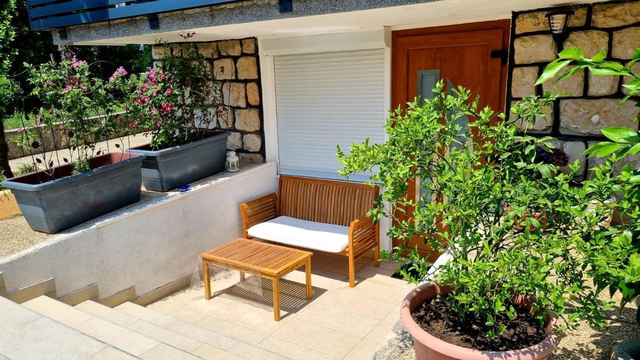 Apartments Kira Crikvenica Exterior foto